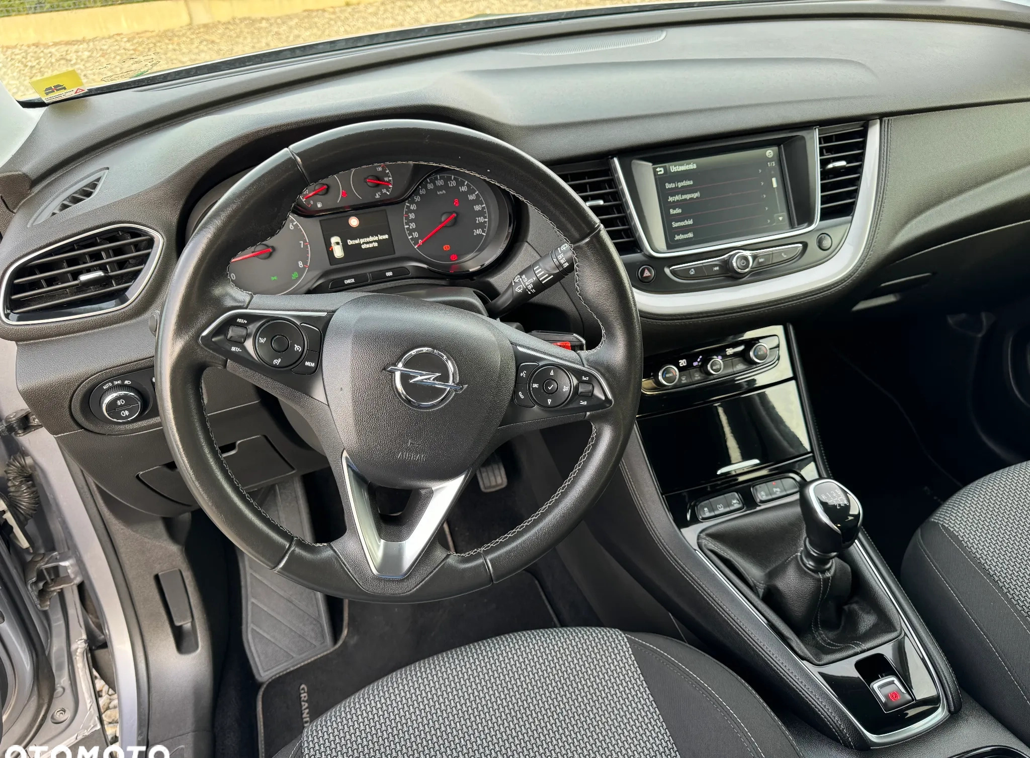 Opel Grandland X cena 67900 przebieg: 129000, rok produkcji 2020 z Gniew małe 631